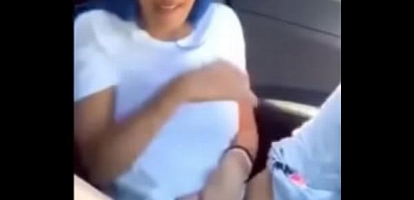  Ebony sucking her toes in car